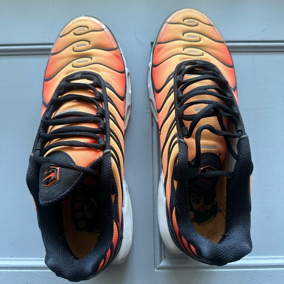 Nike Air Max Plus “Sunset/ Pimento” 2018 (sz 11) - Picture 4 of 8